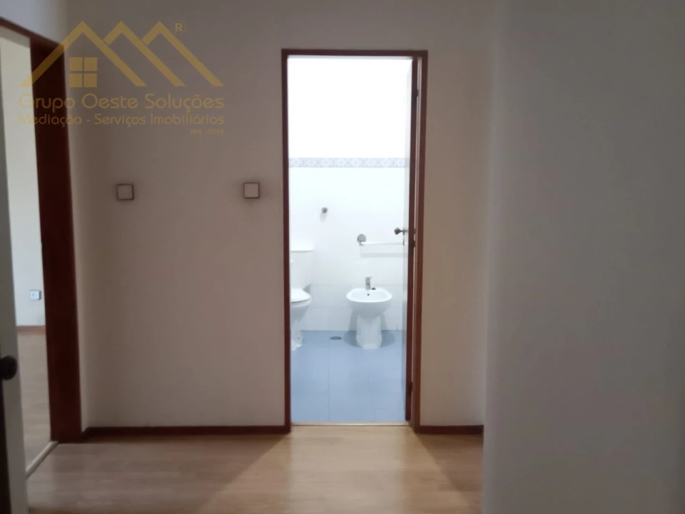 Apartamento T3 para Venda em Lourinhã e Atalaia Foto 7