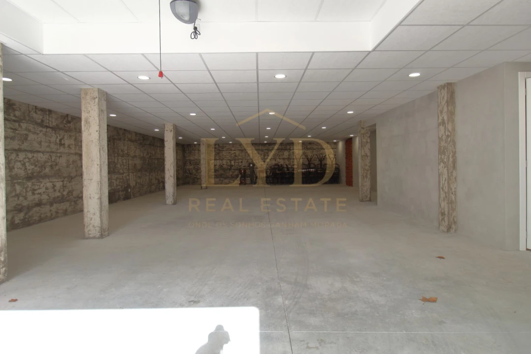 Moradia T3 para Venda em Recezinhos (São Mamede) Foto 25