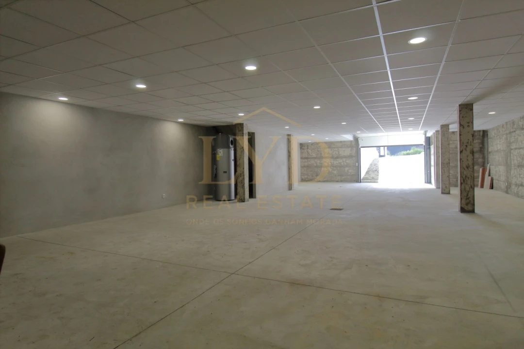 Moradia T3 para Venda em Recezinhos (São Mamede) Foto 26