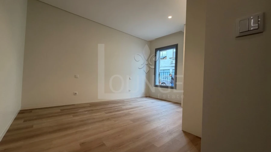 Apartamento para Venda em Lordelo do Ouro e Massarelos Foto 8