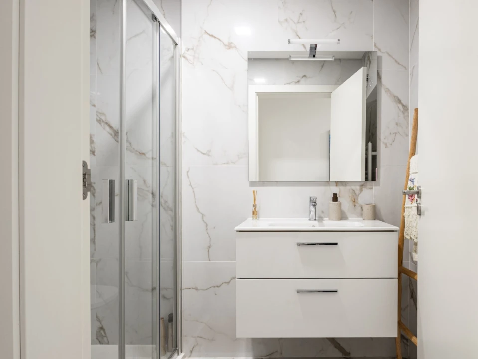 Apartamento T1 para Venda em Buarcos Foto 13