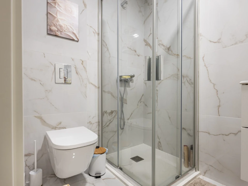 Apartamento T1 para Venda em Buarcos Foto 12