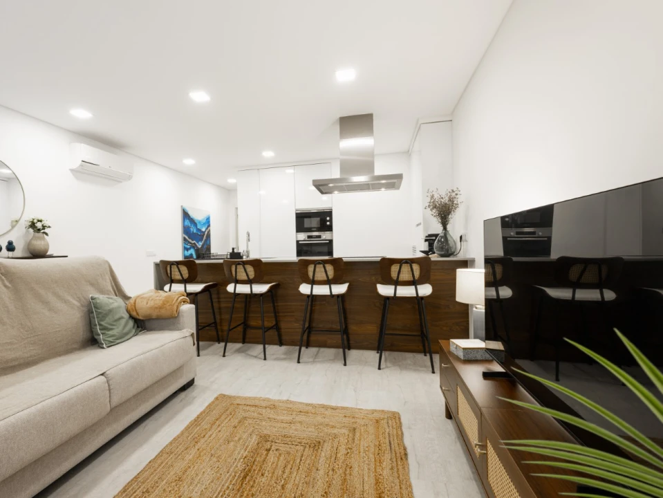 Apartamento T1 para Venda em Buarcos Foto 4