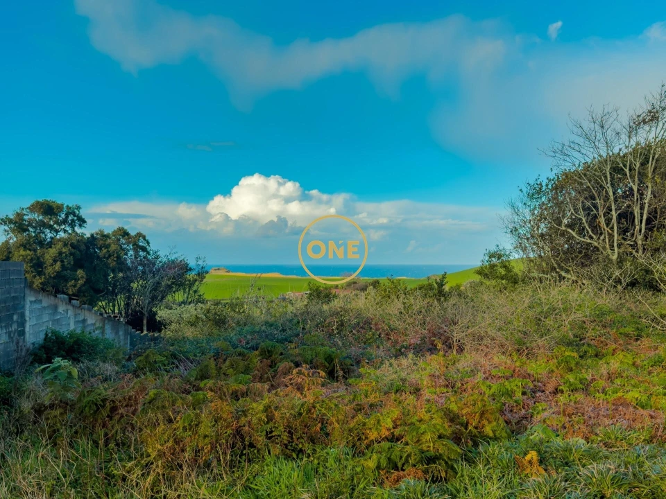 Terreno para Venda em Fenais da Luz Foto 7