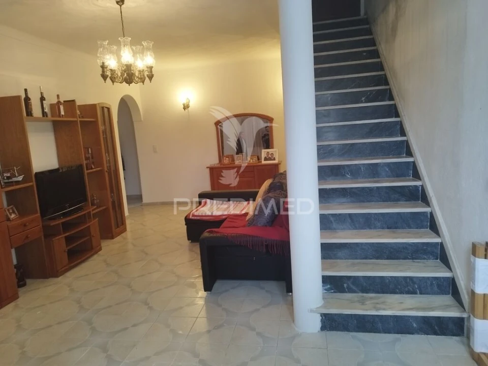 Moradia T3 para Venda em Alpalhão Foto 5