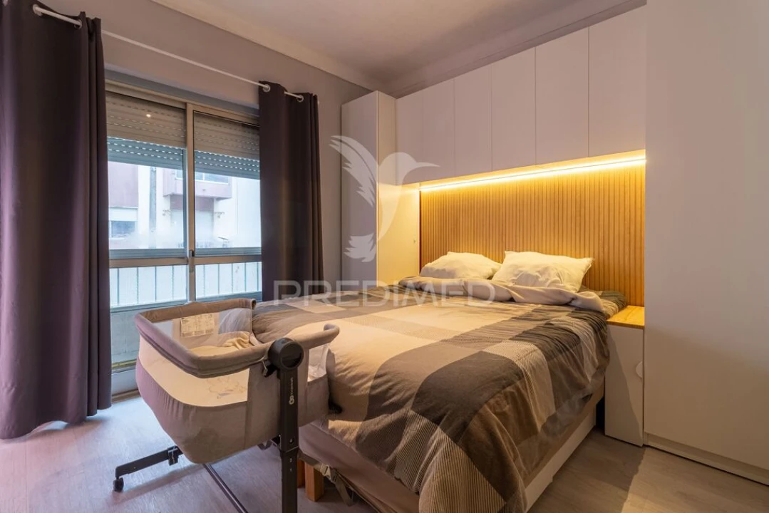 Apartamento T3 para Venda em Seixal, Arrentela e Aldeia de Paio Pires Foto 14