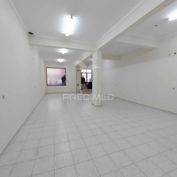 Loja para Venda em Cacém e São Marcos Foto 1