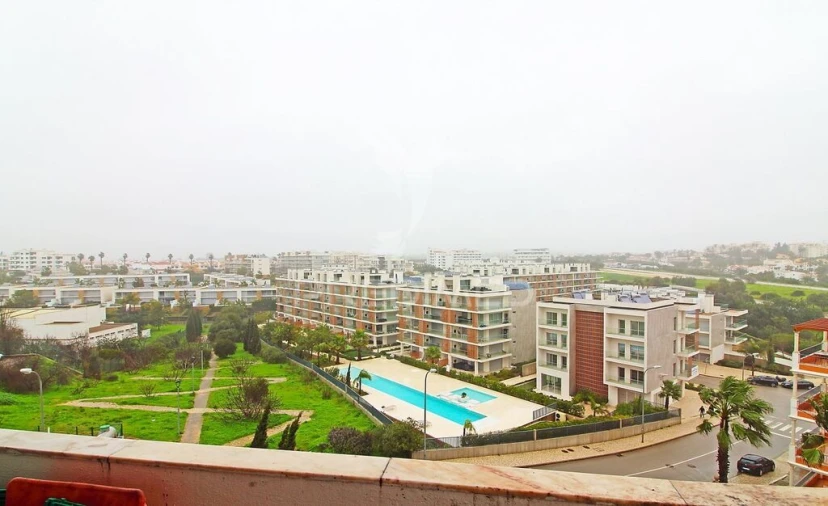 Apartamento T1 para Venda em Albufeira e Olhos de Água Foto 2