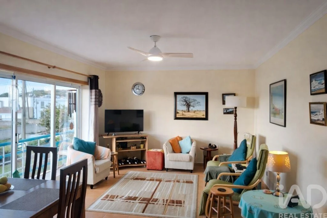 Apartamento T3 para Venda em Foz do Arelho Foto 3