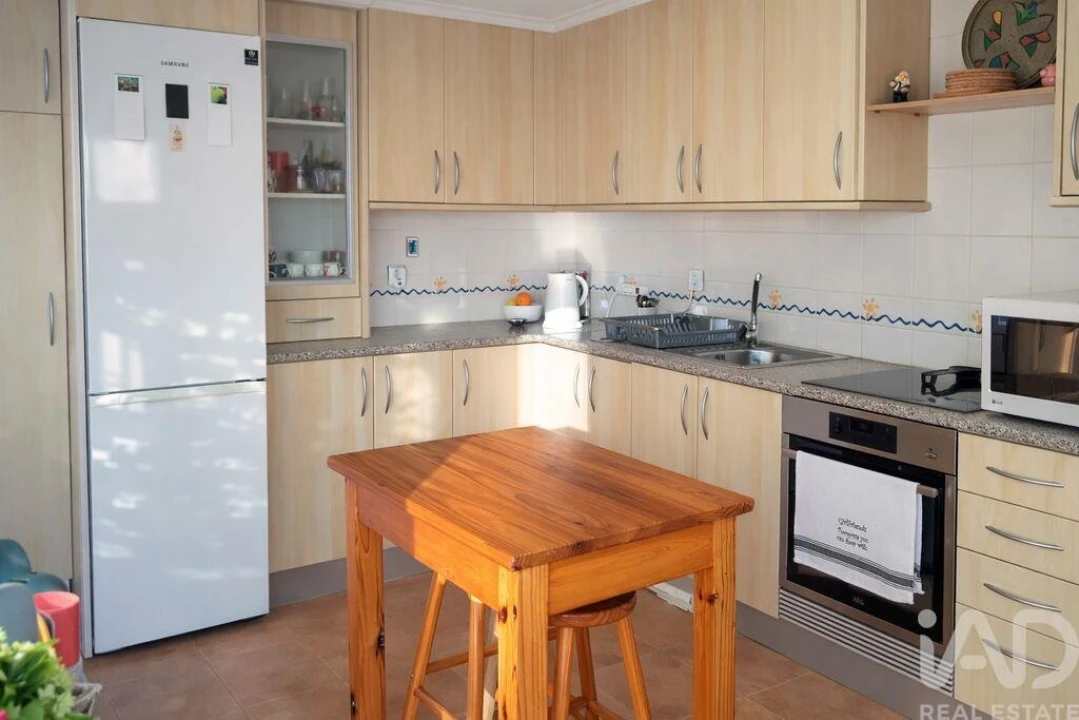 Apartamento T3 para Venda em Foz do Arelho Foto 9