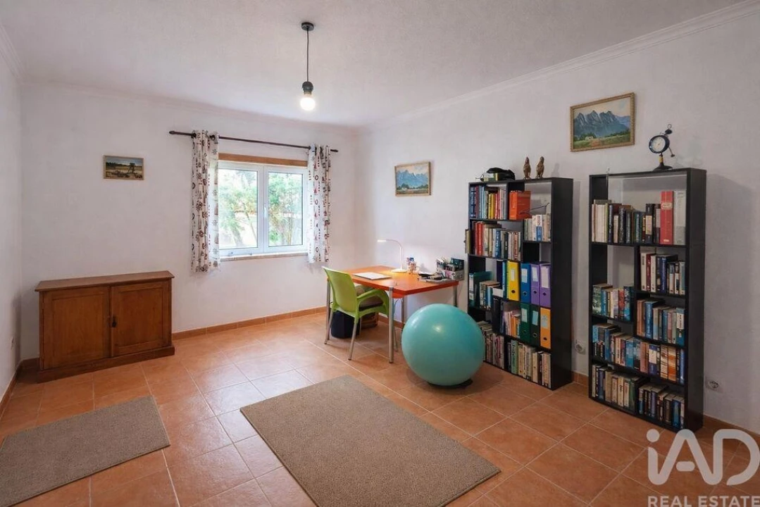 Apartamento T3 para Venda em Foz do Arelho Foto 17