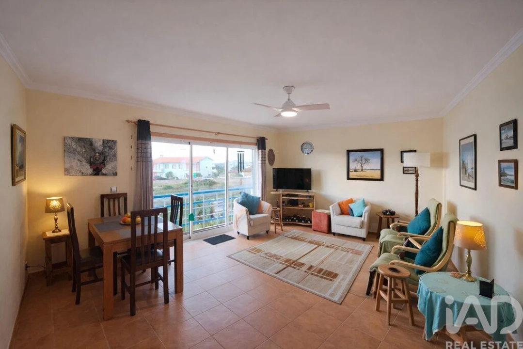 Apartamento T3 para Venda em Foz do Arelho Foto 5