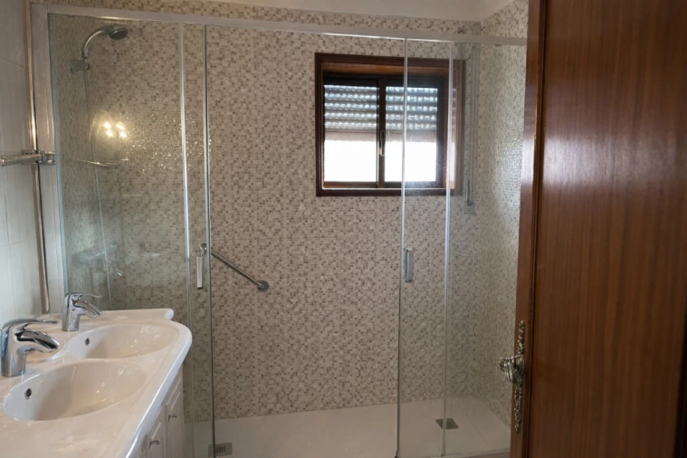 Moradia T4 para Venda em Gondomar (São Cosme), Valbom e Jovim Foto 40