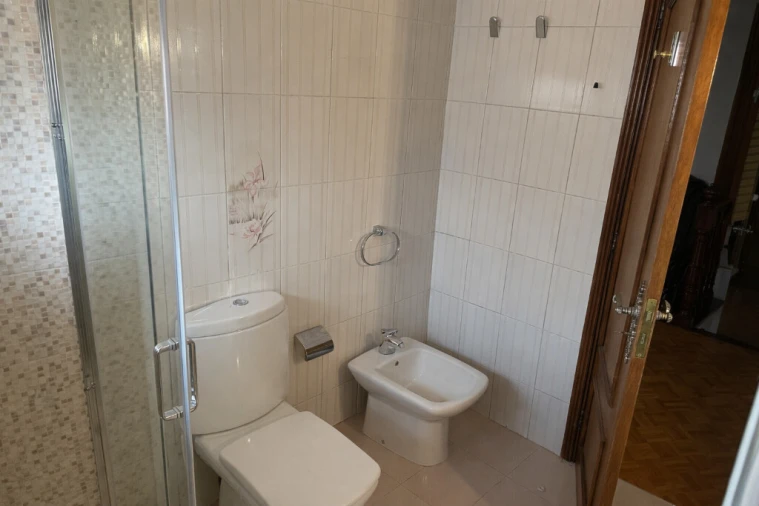 Moradia T4 para Venda em Gondomar (São Cosme), Valbom e Jovim Foto 41