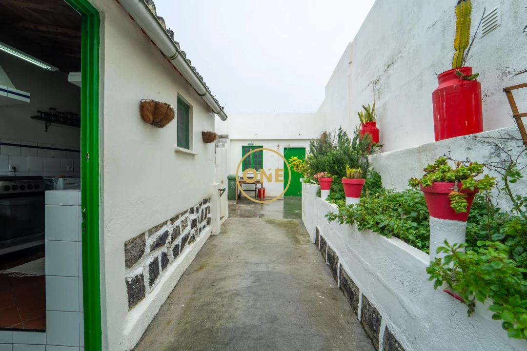 Moradia T2 para Venda em Rosto do Cão (São Roque) Foto 13