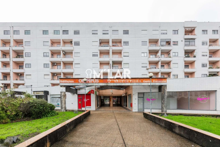 Negócio para Venda em Braga (Maximinos, Sé e Cividade) Foto 1