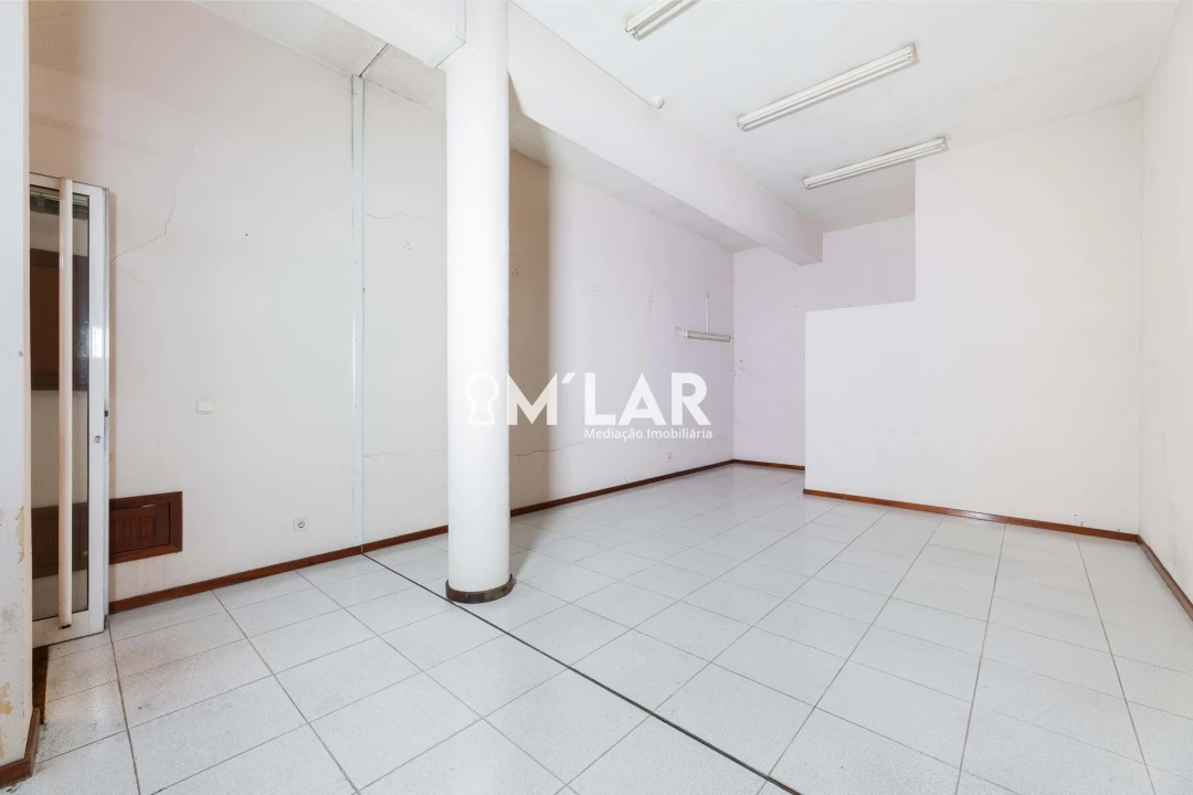 Negócio para Venda em Braga (Maximinos, Sé e Cividade) Foto 9