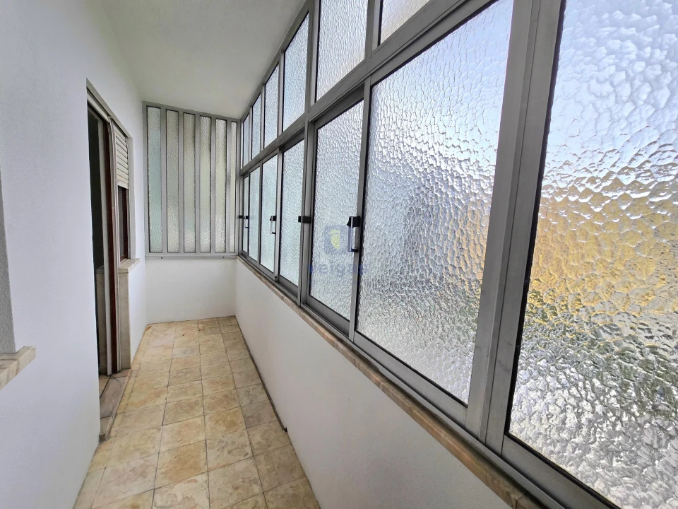 Apartamento T2 para Arrendamento em Avenidas Novas Foto 19