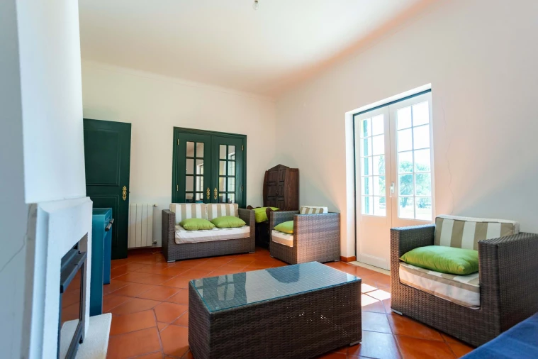 Moradia T4 para Arrendamento em Santo Estêvão Foto 25