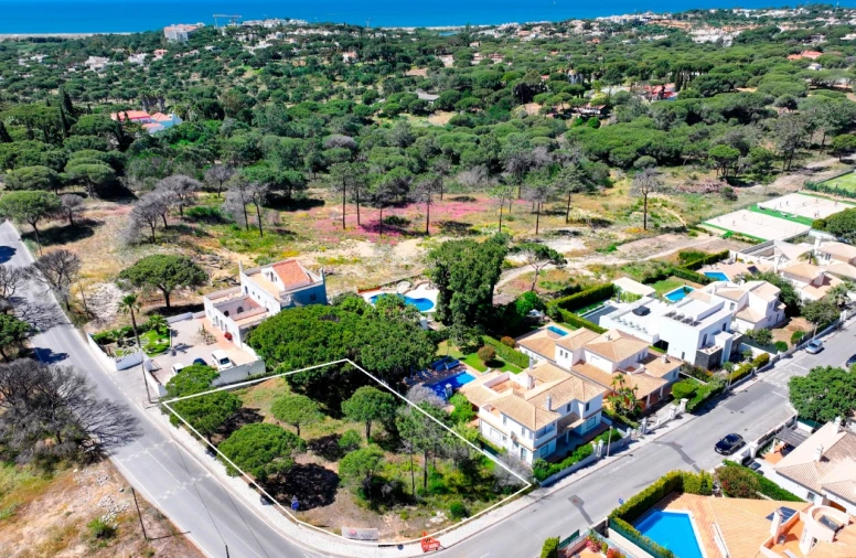 Terreno para para venda em Almancil Foto 4