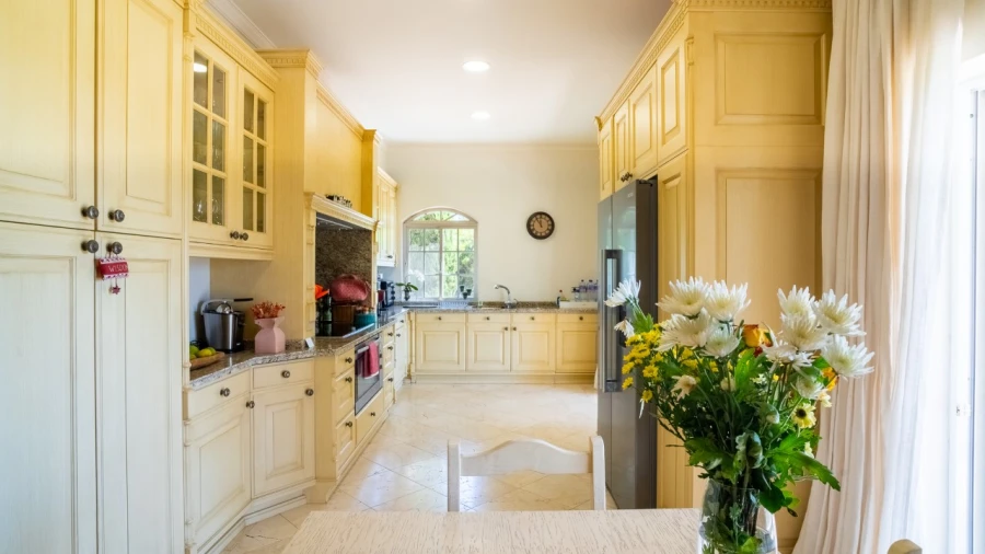 Moradia T5 para para venda em Luz de Tavira e Santo Estêvão Foto 4