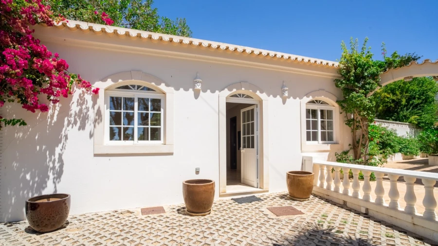 Moradia T5 para Cedência de Quotas em Luz de Tavira e Santo Estêvão Foto 34