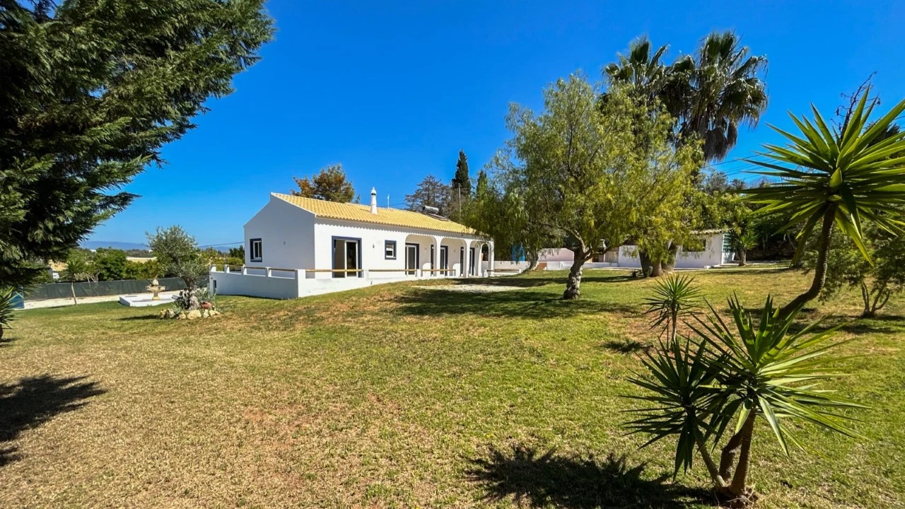 Moradia T3 para para venda em Lagoa e Carvoeiro Foto 23