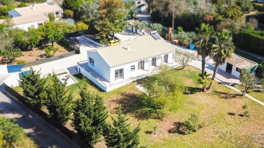 Moradia T3 para para venda em Lagoa e Carvoeiro Foto 2