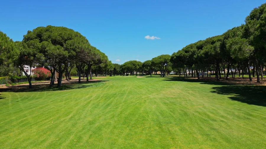 Moradia T3 para para venda em Quarteira Foto 38