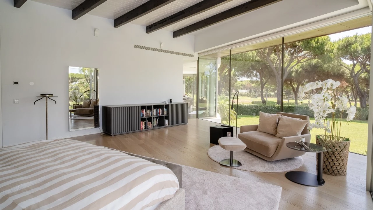 Moradia T5 para para venda em Quarteira Foto 17