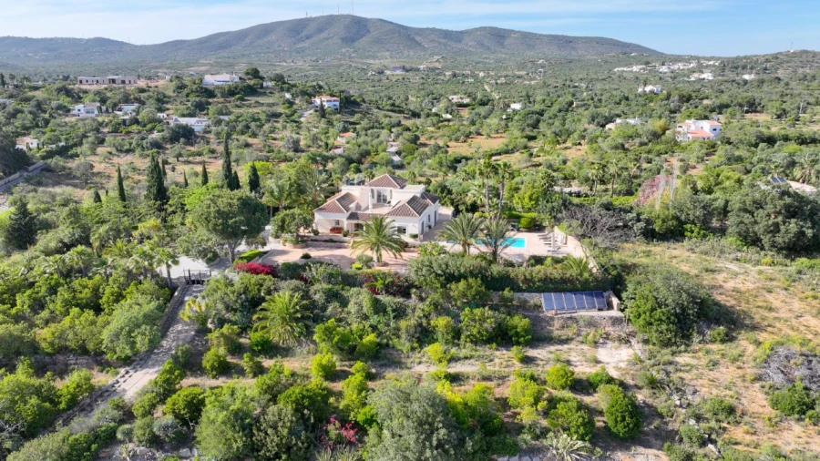 Moradia T3 para para venda em Faro (Sé e São Pedro) Foto 3