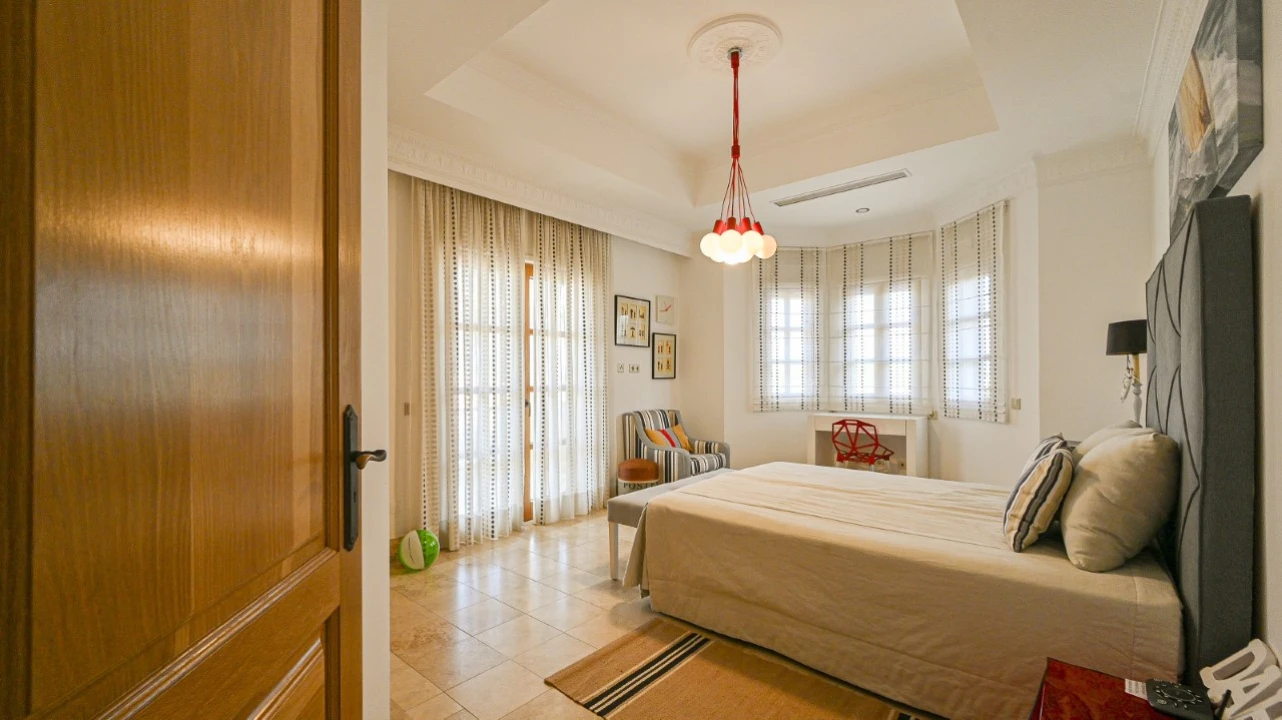 Moradia T11 para para venda em Almancil Foto 17