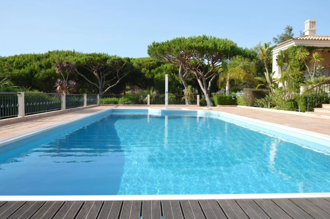 Moradia T5 para para venda em Almancil Foto 9