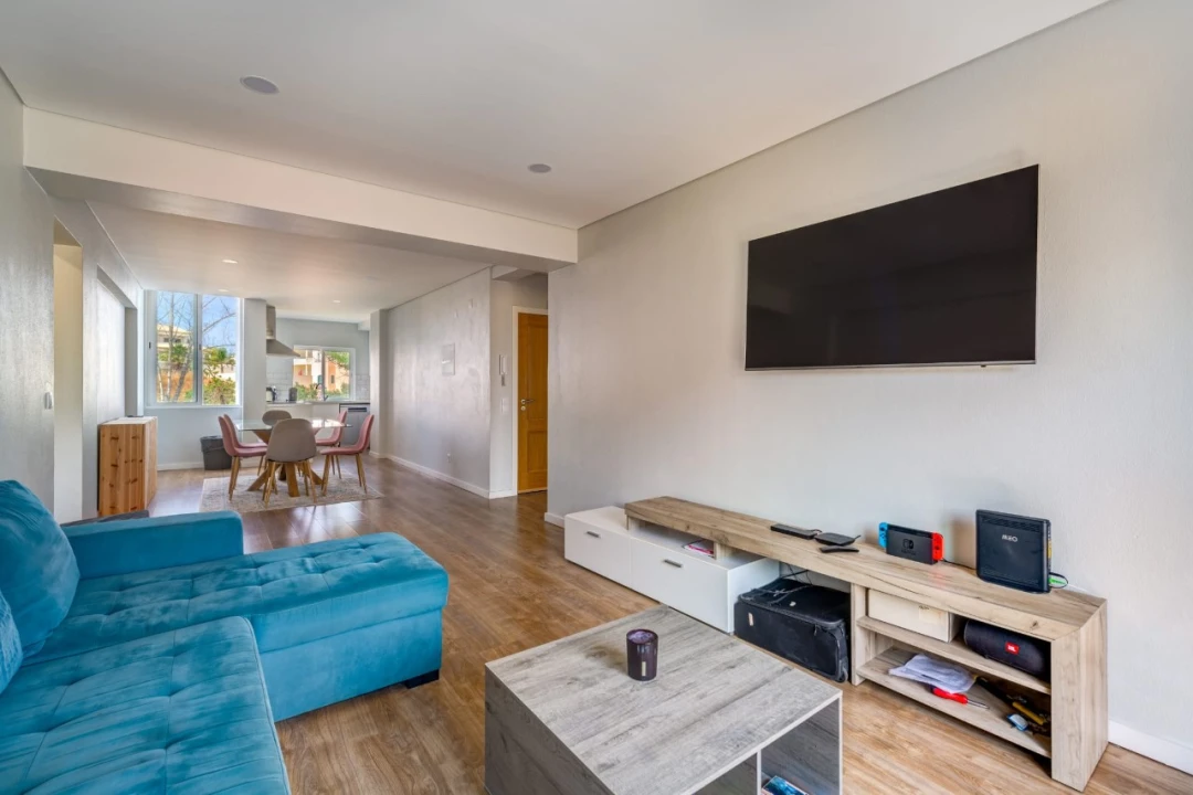 Apartamento T3 para para venda em Albufeira e Olhos de Água Foto 1