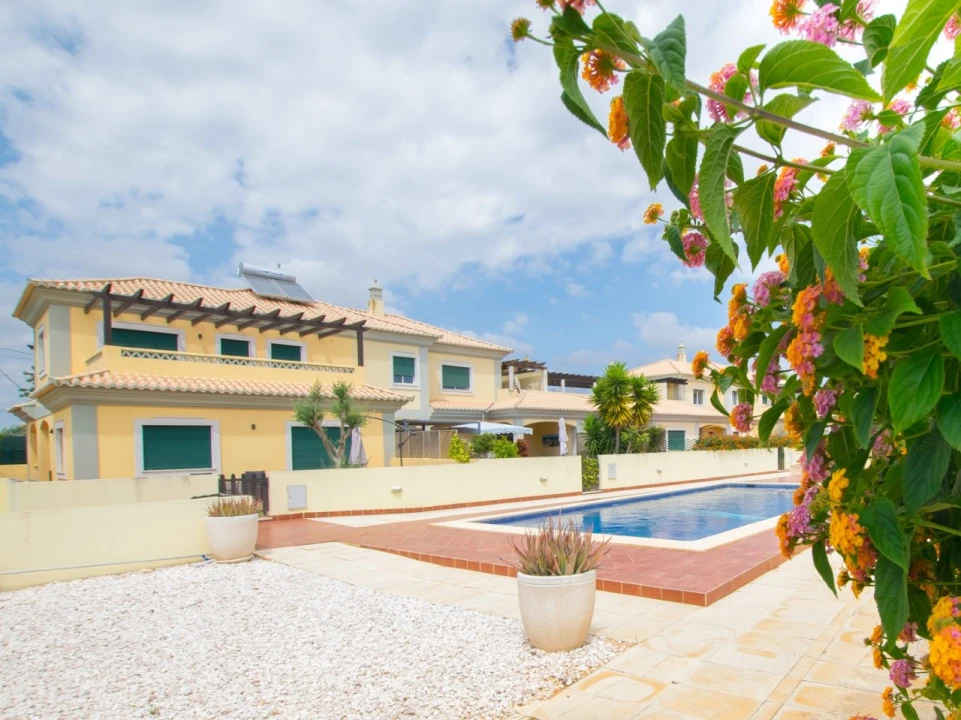 Quinta T2 para para venda em Almancil Foto 24