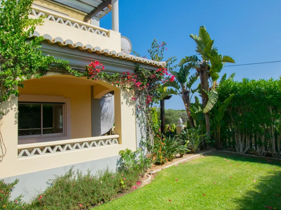 Quinta T2 para para venda em Almancil Foto 2