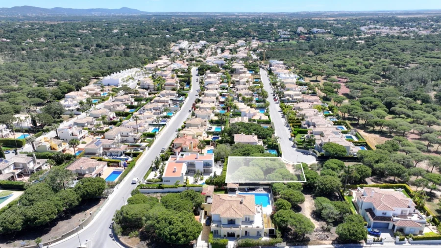 Terreno para para venda em Almancil Foto 4