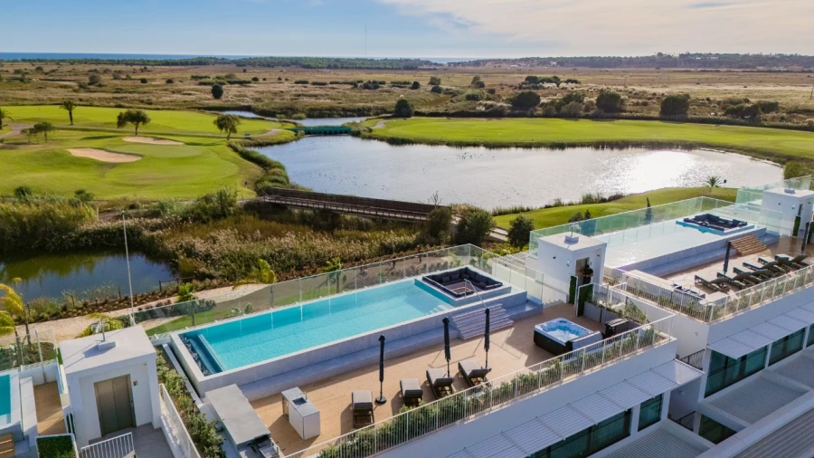 Apartamento T3 para para venda em Quarteira Foto 39