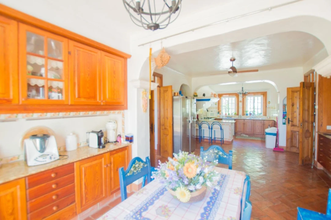 Moradia T6 para para venda em Almancil Foto 13