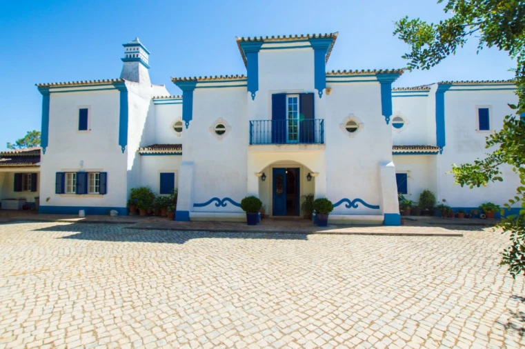 Moradia T6 para para venda em Almancil