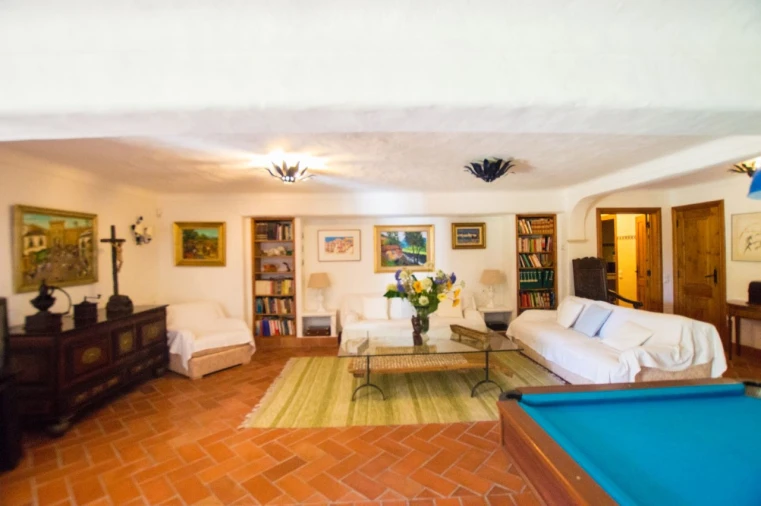 Moradia T6 para para venda em Almancil Foto 26