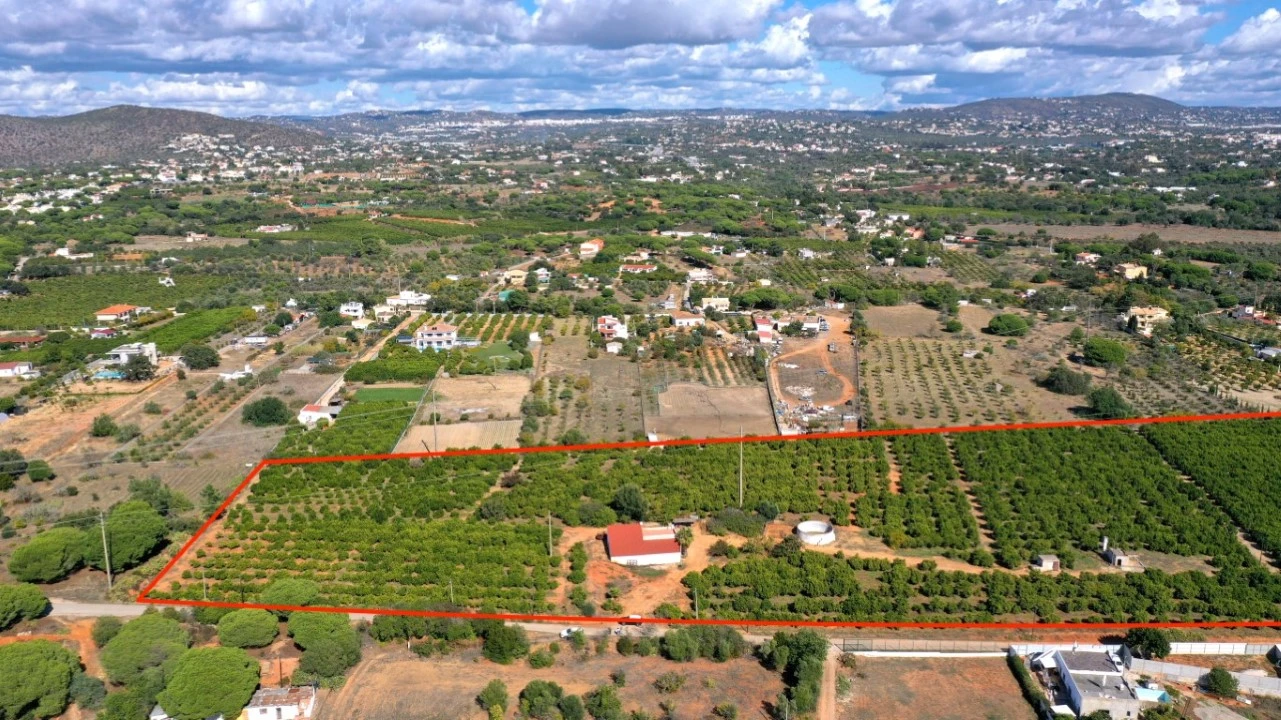 Terreno para para venda em Quarteira Foto 22