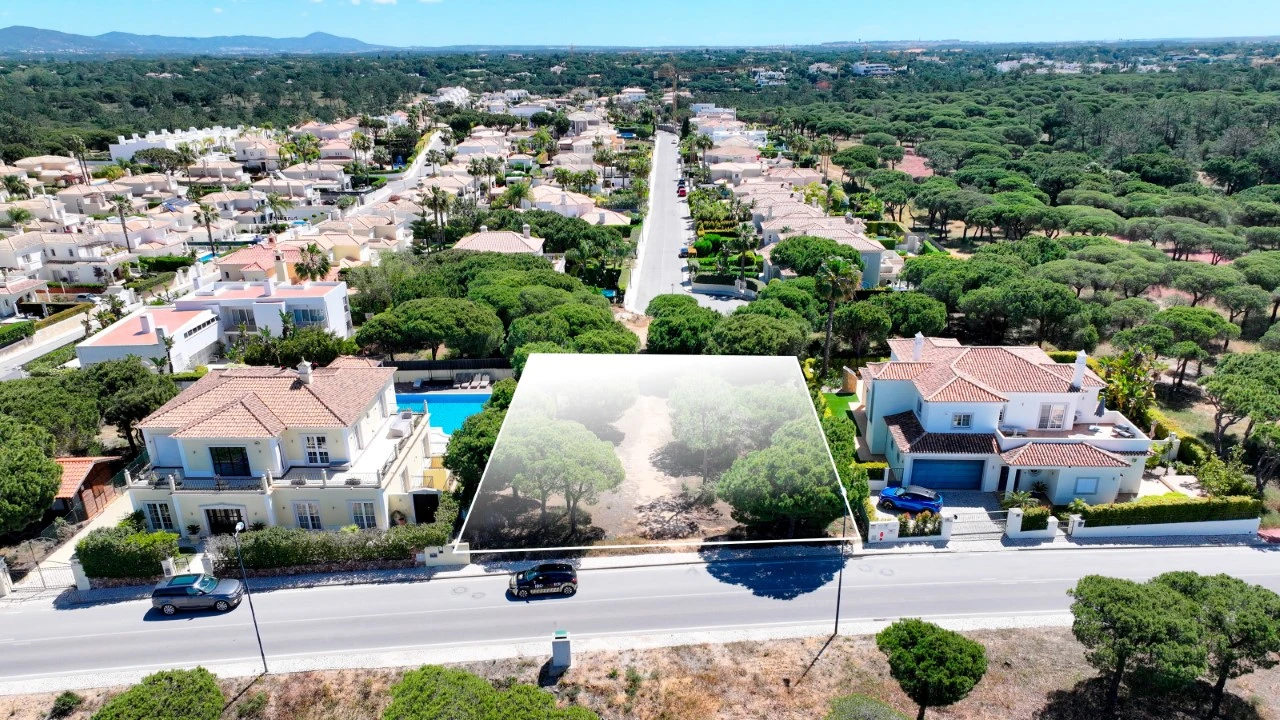 Terreno para para venda em Almancil Foto 2