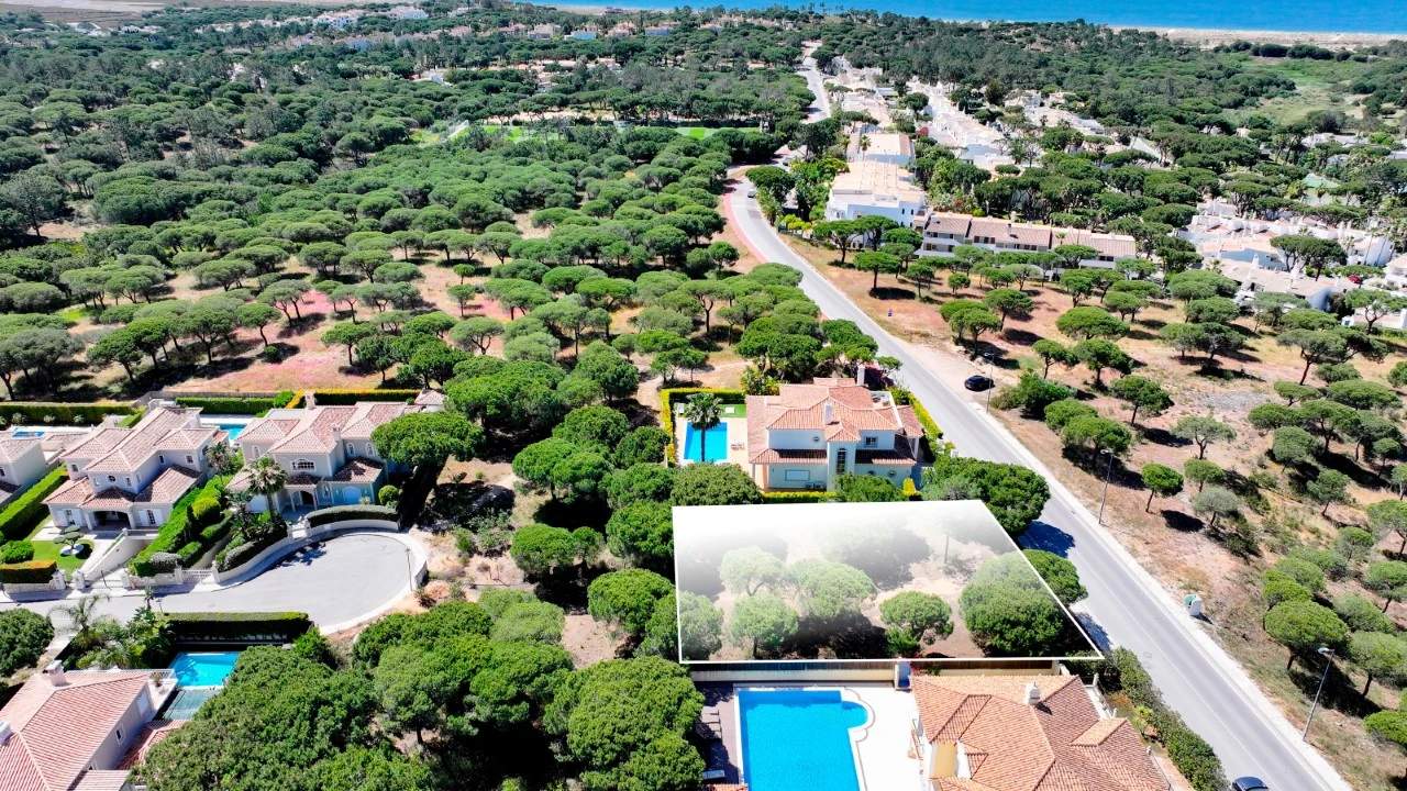 Terreno para para venda em Almancil Foto 3