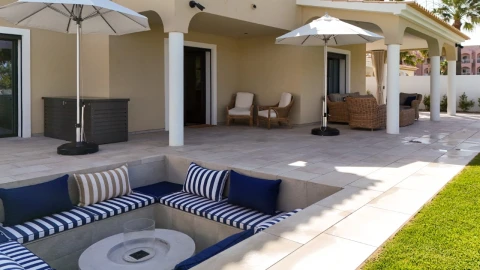 Moradia T5 para para venda em Guia