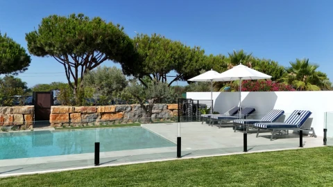 Moradia T5 para para venda em Guia