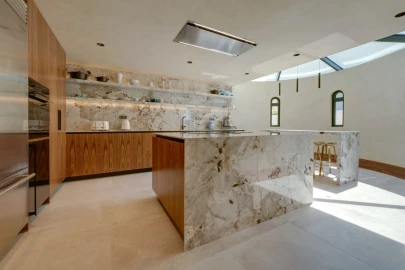 Moradia T5 para para venda em Guia