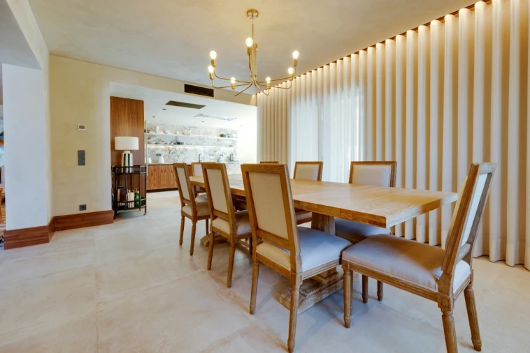 Moradia T5 para para venda em Guia Foto 11