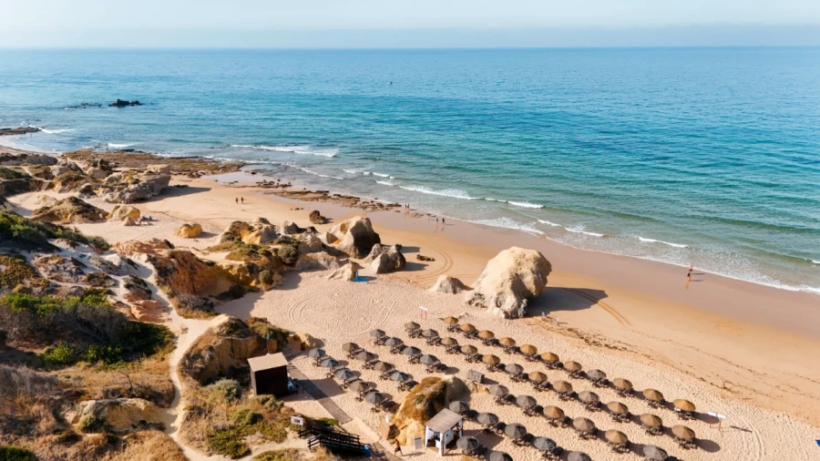 Moradia T5 para para venda em Guia Foto 25