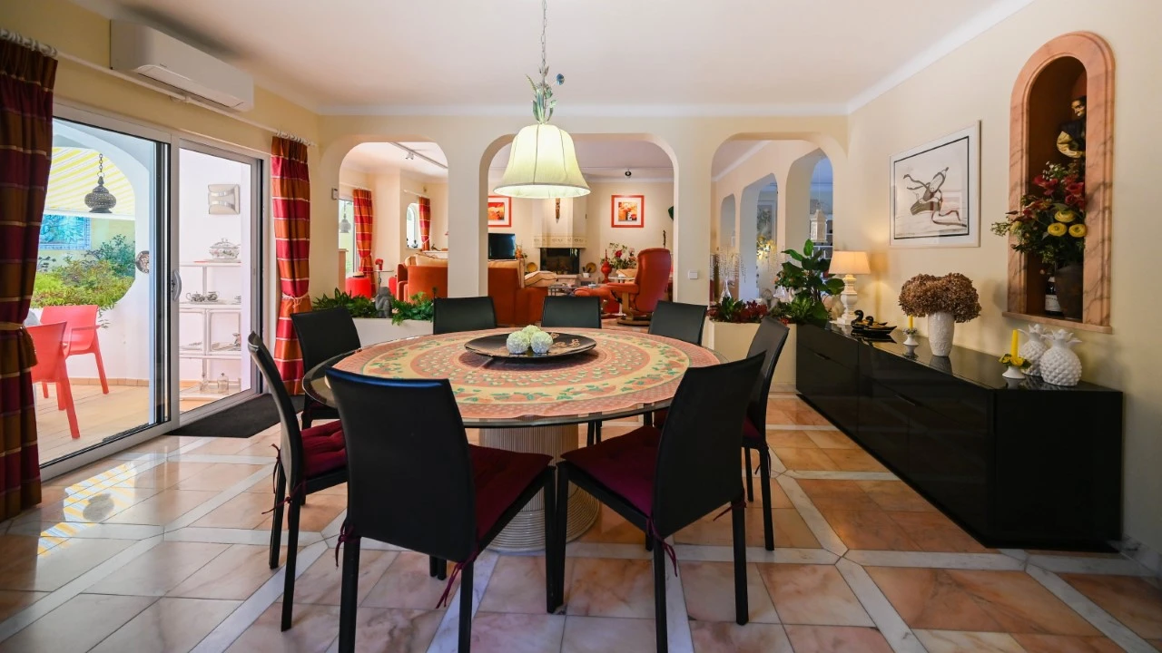 Moradia T3 para para venda em Almancil Foto 6